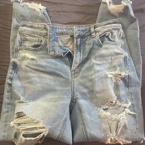 American Eagle Mom Jeans